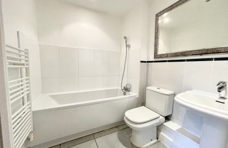 Property Bee - William Booth Place, Woking, Surrey