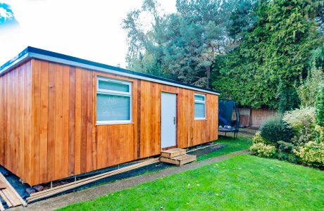 Property Bee - Giffard Drive, Farnborough, GU14