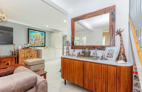 Property Bee - Coleridge Avenue, Yateley, Hampshire, GU46