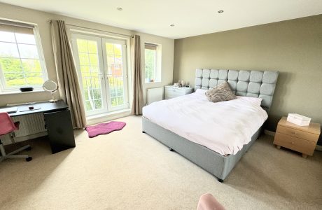 Property Bee - Barricane, St. John’s, Woking, Surrey