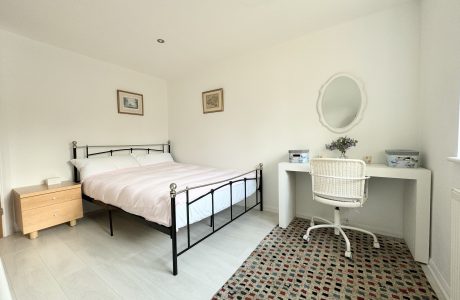 Property Bee - Barricane, St. John’s, Woking, Surrey