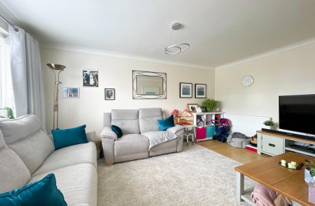 Property Bee - Ullswater, Bracknell