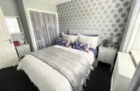 Property Bee - Fairway Court, Binfield Road, Bracknell, Berkshire