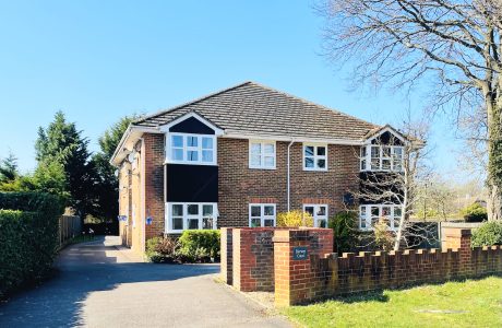 Property Bee - Fairway Court, Binfield Road, Bracknell, Berkshire
