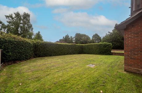 Property Bee - St. Michaels Close, Fleet, Hampshire, GU51