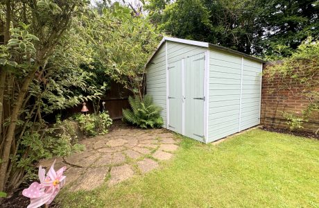 Property Bee - Arthur Close, Bagshot, Surrey
