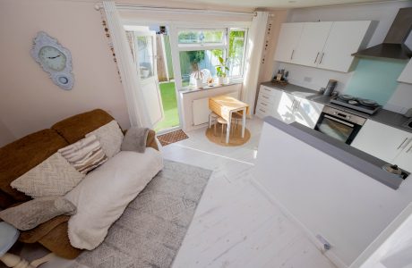 Property Bee - Coxmoor Close, Church Crookham, Hampshire, GU52