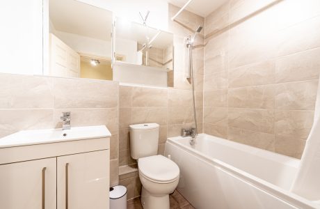 Property Bee - Valley View, Sandhurst, Berkshire, GU47