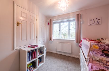 Property Bee - Valley View, Sandhurst, Berkshire, GU47