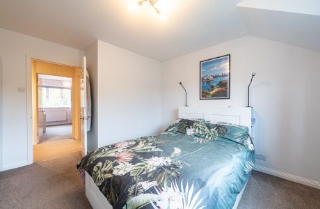Property Bee - Valley View, Sandhurst, Berkshire, GU47