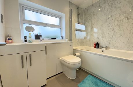 Property Bee - Chaucer Way, Addlestone, Surrey