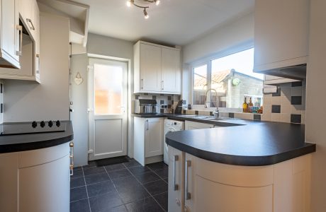 Property Bee - Farm View, Yateley, Hampshire, GU46