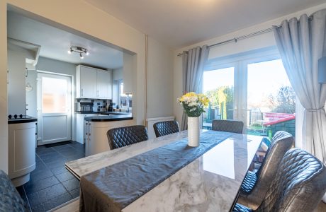 Property Bee - Farm View, Yateley, Hampshire, GU46