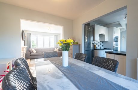 Property Bee - Farm View, Yateley, Hampshire, GU46