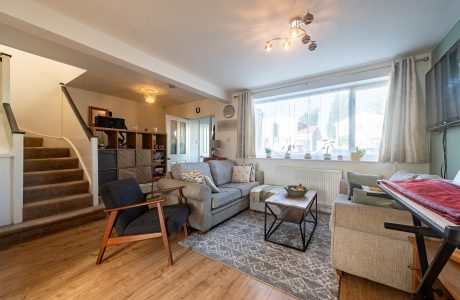 Property Bee - Baird Road, Farnborough, Hampshire, GU14