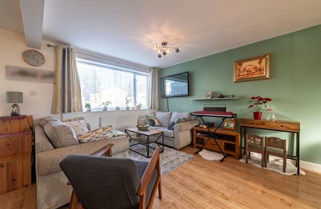 Property Bee - Baird Road, Farnborough, Hampshire, GU14