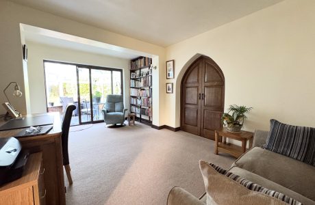 Property Bee - Roundway, Camberley, Surrey