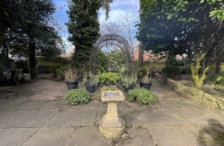 Property Bee - Roundway, Camberley, Surrey