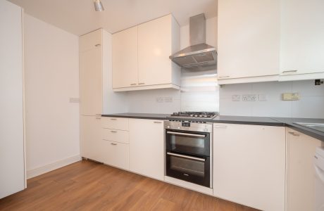 Property Bee - Bembridge Court, Crowthorne, Berkshire, RG45