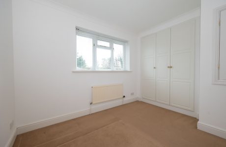 Property Bee - Bembridge Court, Crowthorne, Berkshire, RG45