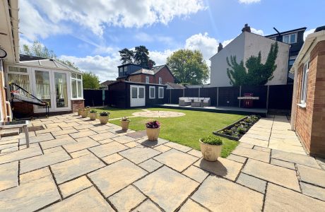 Property Bee - Goddards Lane, Camberley, Surrey
