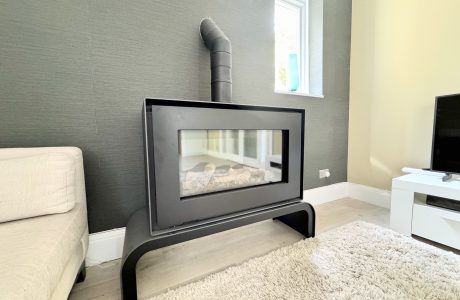 Property Bee - Roundway, Camberley, Surrey