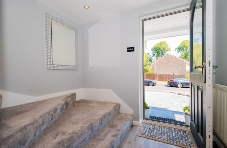 Property Bee - Greenhaven, Yateley, Hampshire, GU46