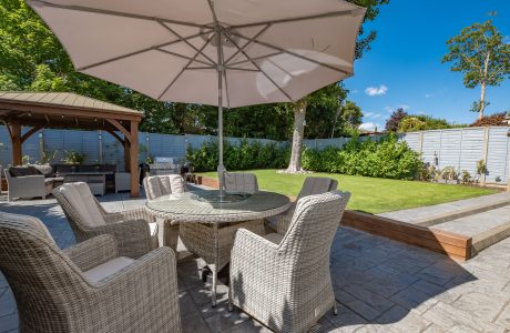 Property Bee - Greenhaven, Yateley, Hampshire, GU46