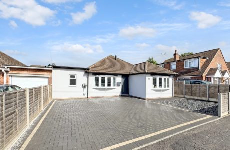 Property Bee - Jubilee Road, Mytchett, Camberley, Surrey