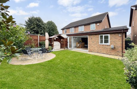 Property Bee - Station Road, Bagshot, Surrey