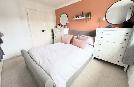 Property Bee - Station Road, Bagshot, Surrey