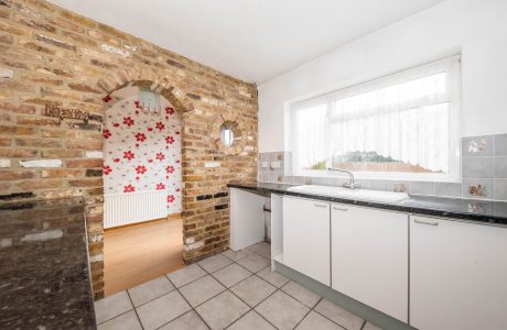 Property Bee - Sandy Lane, Farnborough, Hampshire, GU14