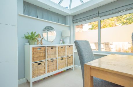 Property Bee - Driftways, Yateley, Hampshire, GU46