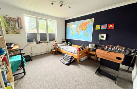 Property Bee - Richmond Close, Frimley, Camberley, Surrey