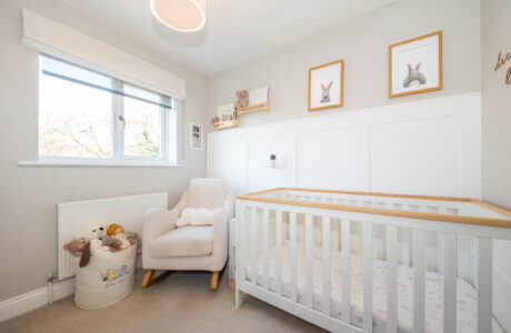 Property Bee - Rokes Place, Yateley, Hampshire, GU46