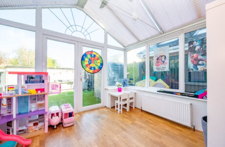 Property Bee - Bramling Avenue, Yateley, Hampshire, GU46