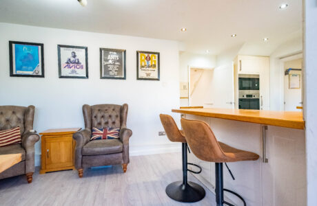 Property Bee - Bramling Avenue, Yateley, Hampshire, GU46