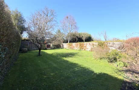 Property Bee - Greenmeads, Mayford, Woking, Surrey