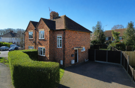 Property Bee - Campbell Avenue, Woking, Surrey