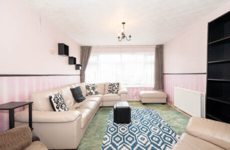 Property Bee - Aldwick Close, Farnborough, Hampshire, GU14