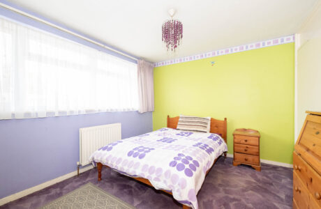 Property Bee - Aldwick Close, Farnborough, Hampshire, GU14