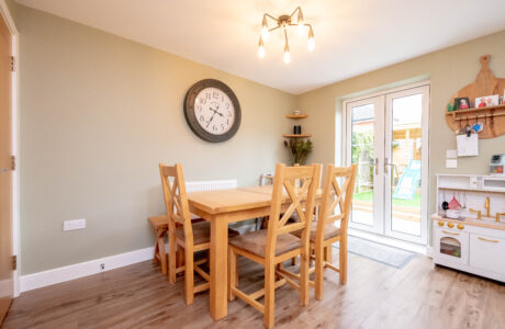 Property Bee - Jubilee Drive, Church Crookham, Hampshire, GU52