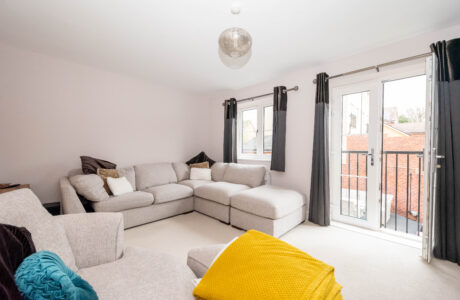 Property Bee - Jubilee Drive, Church Crookham, Hampshire, GU52