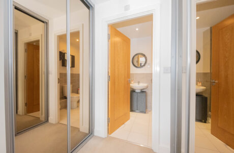 Property Bee - Jubilee Drive, Church Crookham, Hampshire, GU52