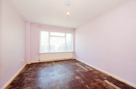 Property Bee - Lawford Crescent, Yateley, Hampshire, GU46