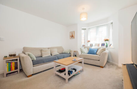 Property Bee - Urnfield, Yateley, Hampshire, GU46