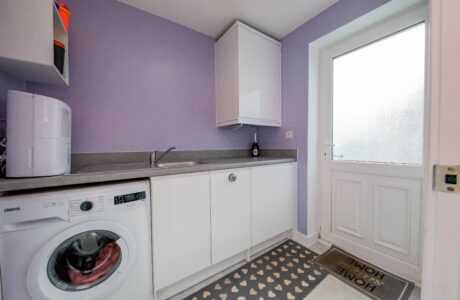 Property Bee - Urnfield, Yateley, Hampshire, GU46