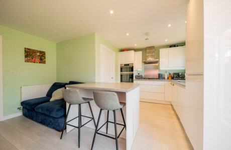 Property Bee - Urnfield, Yateley, Hampshire, GU46