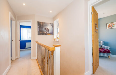 Property Bee - Bramling Avenue, Yateley, Hampshire, GU46