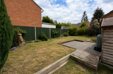 Property Bee - Inglewood Avenue, Camberley, Surrey